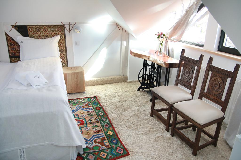 Conacul Bratescu Hotel Bran  Quarto foto